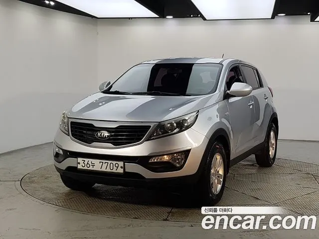 KIA SPORTAGE R 2013 — 175 000 км, серебристый, Корея — под ключ — фото 1