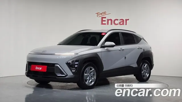 HYUNDAI KONA 2026 — 8 832 км, серебристо-серый, Корея — под ключ — фото 12