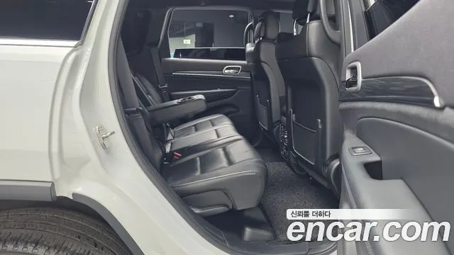 JEEP GRAND CHEROKEE 2019 — 33 075 км, белый, Корея — под ключ — фото 12