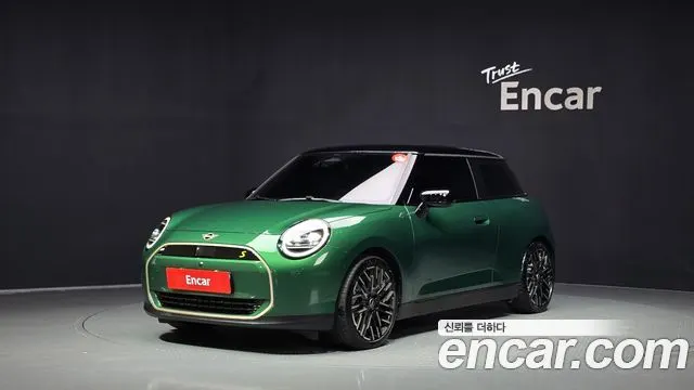 MINI COOPER ELECTRIC 2024