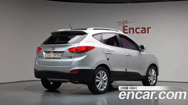 HYUNDAI TUCSON — из Кореи под ключ