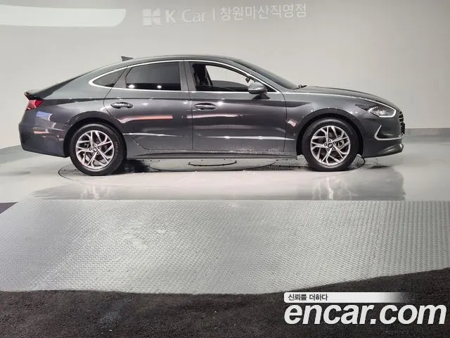 HYUNDAI SONATA 2020 — 79 577 км, серебристо-серый, Корея — под ключ — фото 4