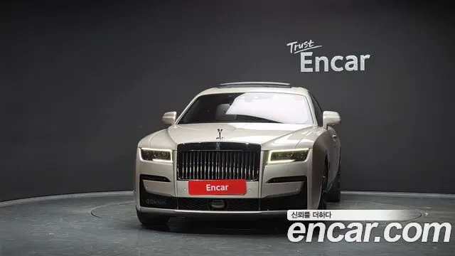 ROLLS-ROYCE GHOST 2023 — 6 095 км, светло-золотистый, Корея — под ключ — фото 3