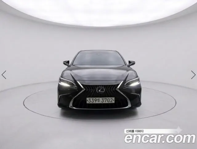 LEXUS ES300H — из Кореи под ключ