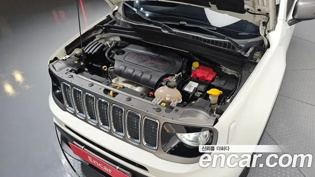 JEEP RENEGADE 2019 — 74 115 км, белый, Корея — под ключ — фото 6