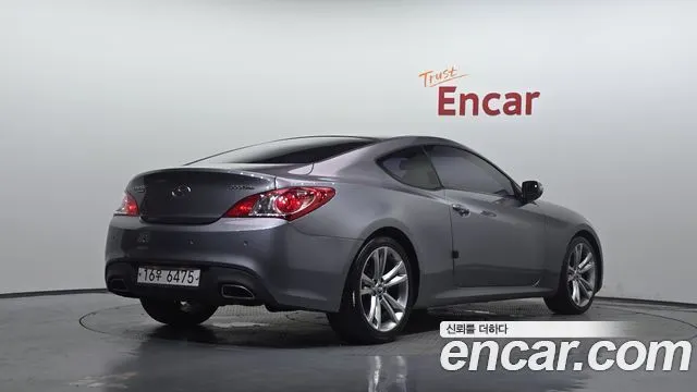 HYUNDAI GENESIS COUPE 2011 — 45 714 км, серый, Корея — под ключ — фото 2