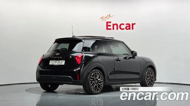 MINI COOPER S — из Кореи под ключ