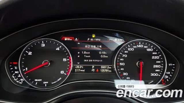 AUDI A6 2018 — 125 791 км, серебристо-серый, Корея — под ключ — фото 8