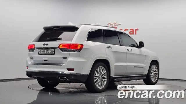JEEP GRAND CHEROKEE 2018 — 95 599 км, белый, Корея — под ключ — фото 2