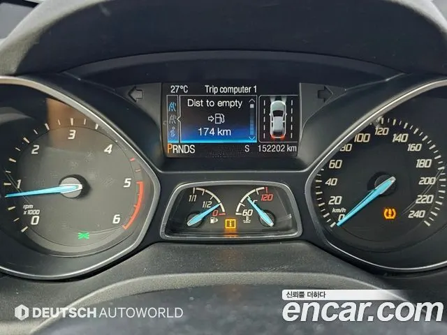FORD KUGA 2016 — 150 000 км, белый, Корея — под ключ — фото 8