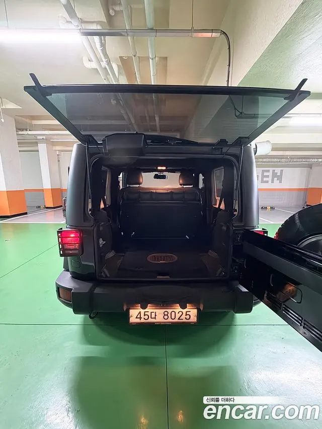JEEP WRANGLER 2017 — 150 000 км, чёрный, Корея — под ключ — фото 4