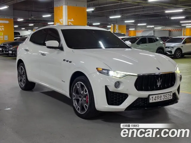 MASERATI LEVANTE 2019 — 112 577 км, белый, Корея — под ключ — фото 2