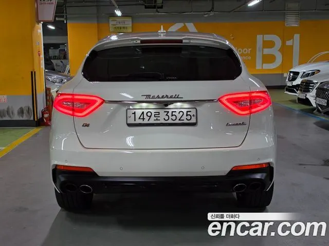 MASERATI LEVANTE 2019 — 112 577 км, белый, Корея — под ключ — фото 3