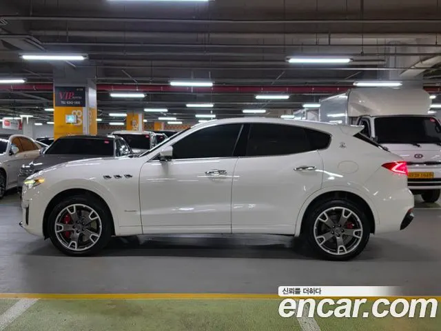 MASERATI LEVANTE 2019 — 112 577 км, белый, Корея — под ключ — фото 4