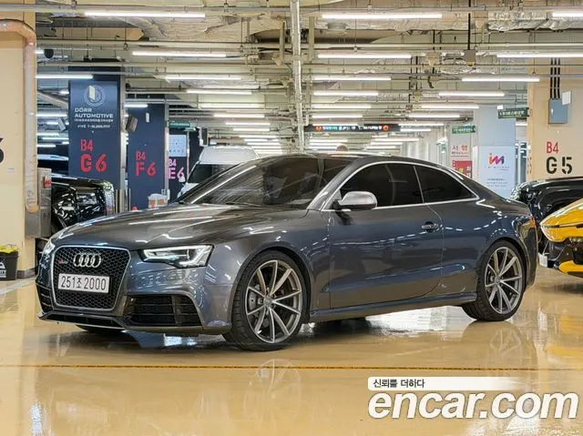 AUDI RS5 2016