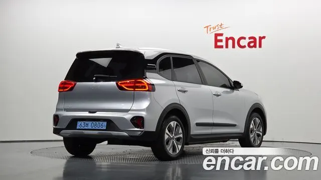KIA NIRO PLUS — из Кореи под ключ