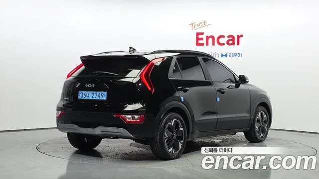 KIA NIRO — из Кореи под ключ