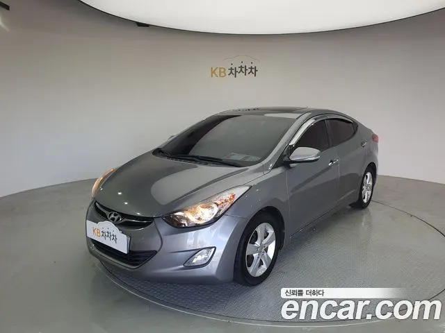 HYUNDAI AVANTE — из Кореи под ключ