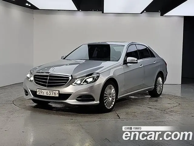 MERCEDES-BENZ E-CLASS W212 2014 — 113 454 км, серебристый, Корея — под ключ — фото 11