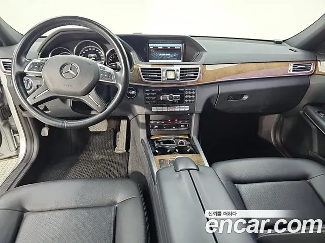 MERCEDES-BENZ E-CLASS W212 2014 — 113 454 км, серебристый, Корея — под ключ — фото 5