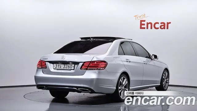 MERCEDES-BENZ E-CLASS W212 — из Кореи под ключ