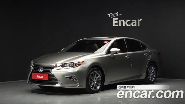 LEXUS ES300H — из Кореи под ключ