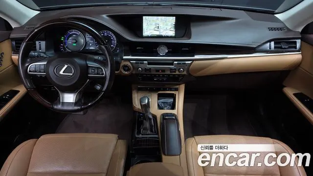 LEXUS ES300H 2018 — 66 086 км, серебристо-серый, Корея — под ключ — фото 7