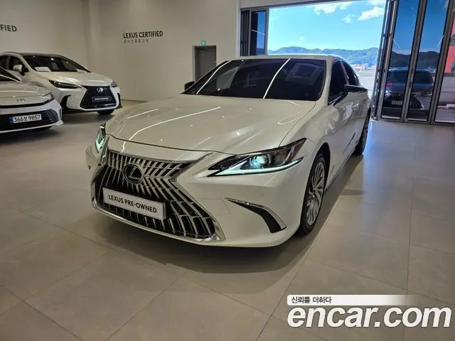 LEXUS ES300H — из Кореи под ключ