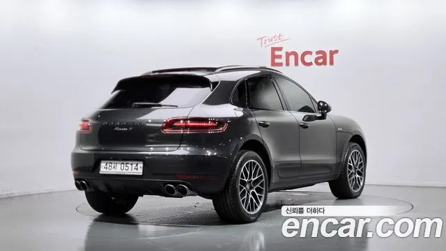 PORSCHE MACAN 2017 — 152 176 км, серый, Корея — под ключ — фото 2