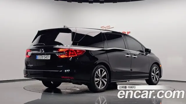 HONDA ODYSSEY — из Кореи под ключ