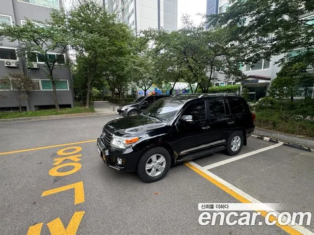 TOYOTA LAND CRUISER — из Кореи под ключ