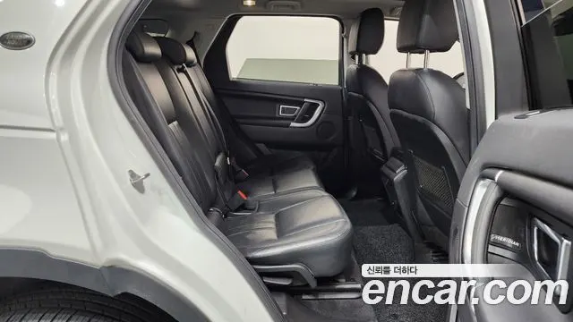 LAND ROVER DISCOVERY SPORT 2017 — 162 166 км, белый, Корея — под ключ — фото 11