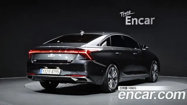 KIA K8 HYBRID — из Кореи под ключ