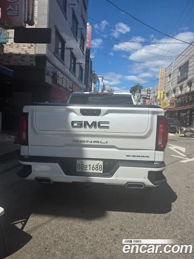 GMC SIERRA 2024 — 12 000 км, белый, Корея — под ключ — фото 3