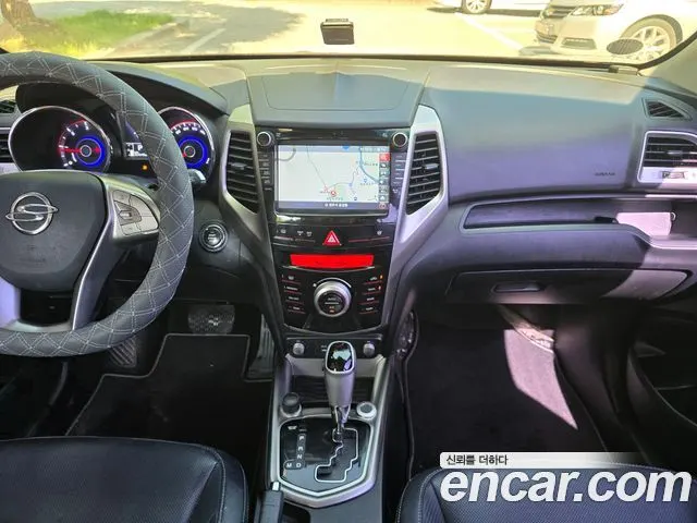 KGM TIVOLI 2016 — 220 000 км, белый-перламутр, Корея — под ключ — фото 8