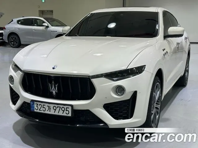 MASERATI LEVANTE — из Кореи под ключ