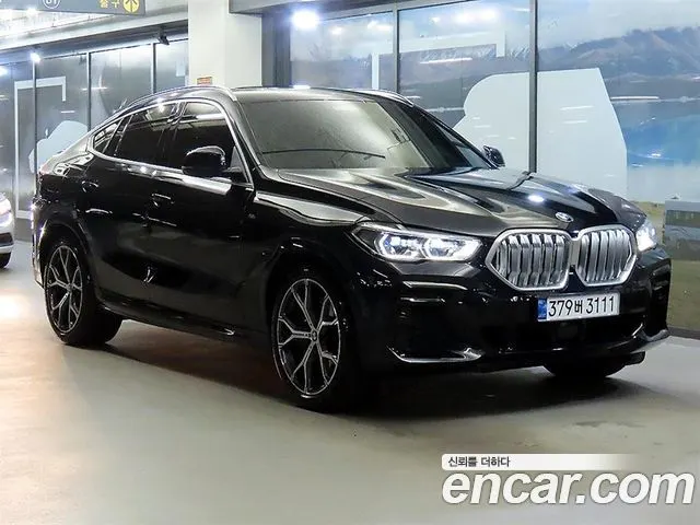 BMW X6 2022 — 66 652 км, чёрный, Корея — под ключ — фото 1