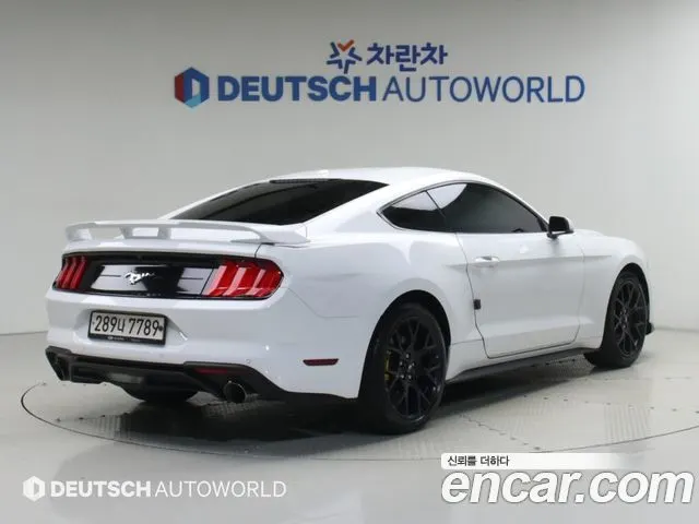 FORD MUSTANG 2019 — 124 900 км, белый, Корея — под ключ — фото 2