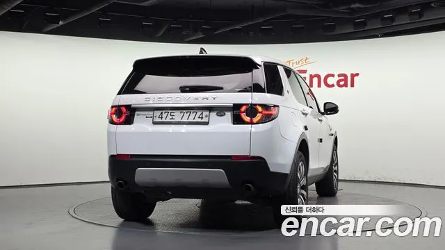 LAND ROVER DISCOVERY SPORT 2018 — 127 932 км, белый, Корея — под ключ — фото 4