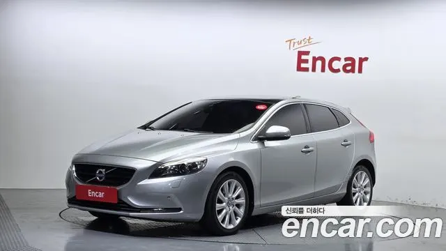 VOLVO V40 — из Кореи под ключ