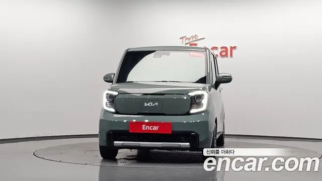 KIA KIA RAY EV 2025 — 10 706 км, тёмно-зелёный, Корея — под ключ — фото 3