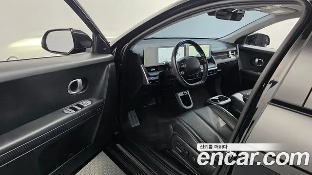 HYUNDAI IONIQ 5 2022 — 108 671 км, чёрный, Корея — под ключ — фото 10