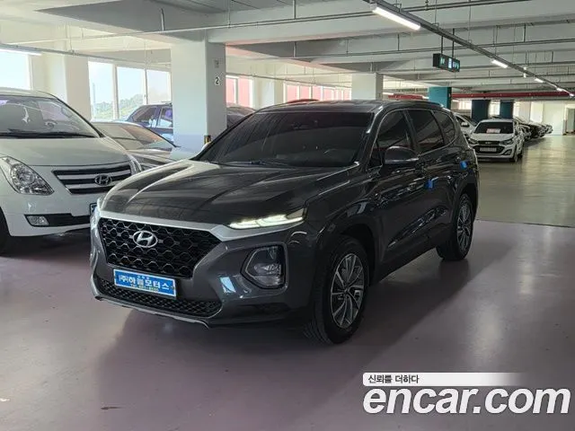HYUNDAI SANTA FE 2019 — 209 000 км, серый, Корея — под ключ — фото 1