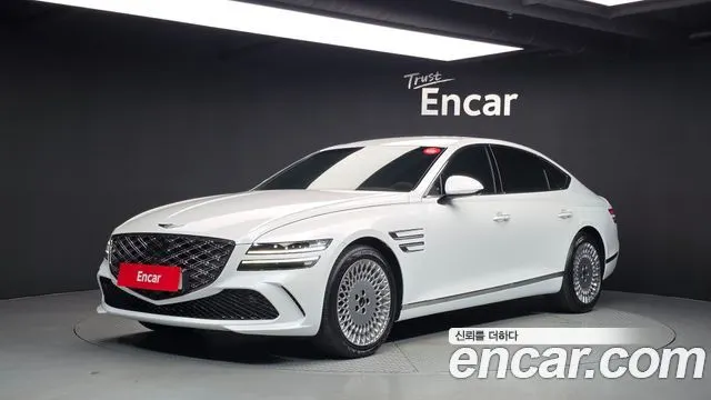 GENESIS G80 — из Кореи под ключ