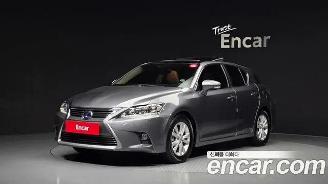 LEXUS CT200H — из Кореи под ключ