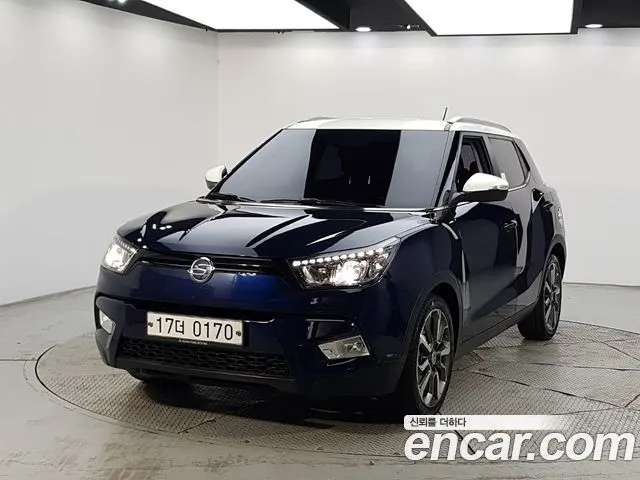 KGM TIVOLI 2016 — 133 000 км, синий, Корея — под ключ — фото 1