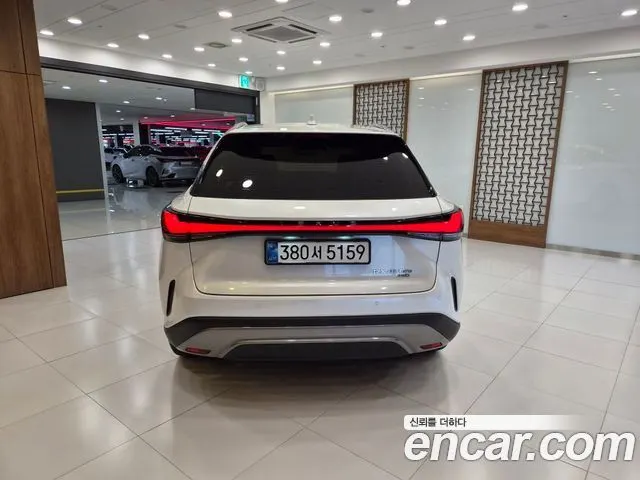 LEXUS RX450H+ 2025 — 12 981 км, белый-перламутр, Корея — под ключ — фото 4