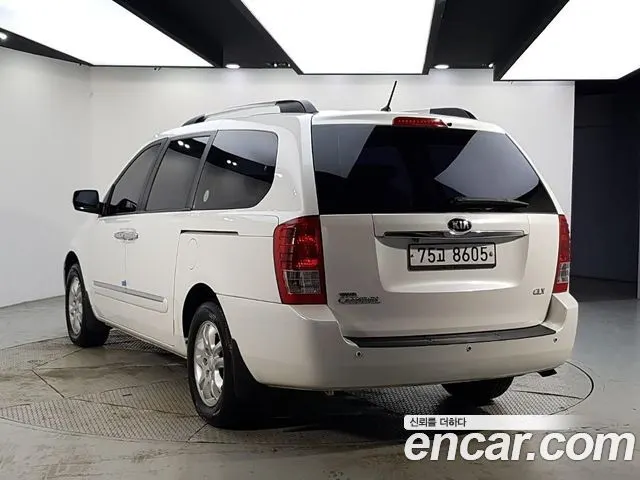 KIA CARNIVAL R 2013 — 139 945 км, белый, Корея — под ключ — фото 3