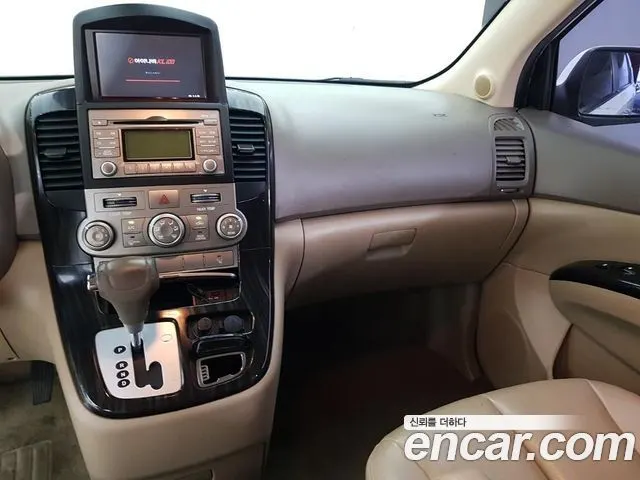 KIA CARNIVAL R 2013 — 139 945 км, белый, Корея — под ключ — фото 10