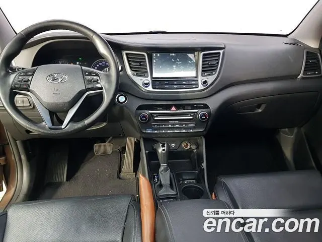 HYUNDAI TUCSON 2016 — 225 096 км, коричневый, Корея — под ключ — фото 5